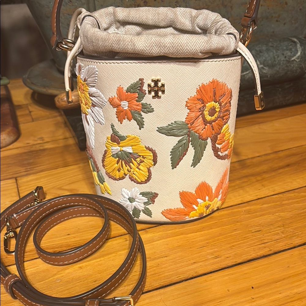 Tory Burch Floral Embroidered Bucket Bag - Cream and Orange